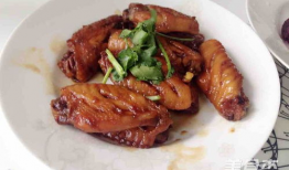 可乐鸡翅家常做法视频,美味诱人，简单易学！